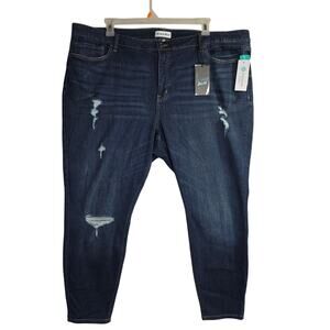 Studio Blue NWT 24W Aranza MidRise Skinny Distressed jeans. Stylish. Trendy Sexy